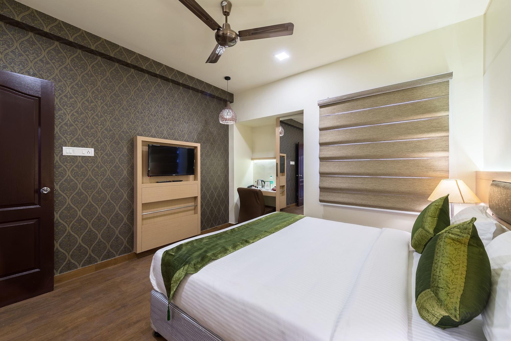 Treebo Nestlay Casa Hotel เชนไน ภายนอก รูปภาพ
