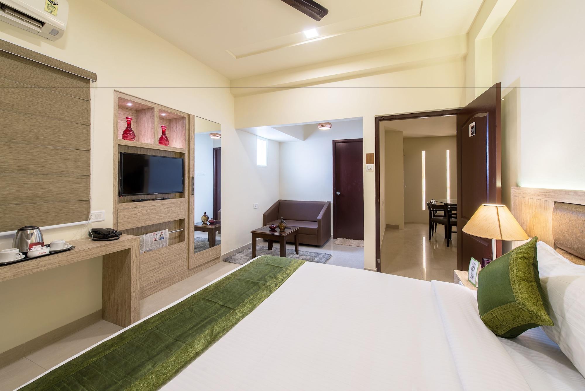 Treebo Nestlay Casa Hotel เชนไน ภายนอก รูปภาพ